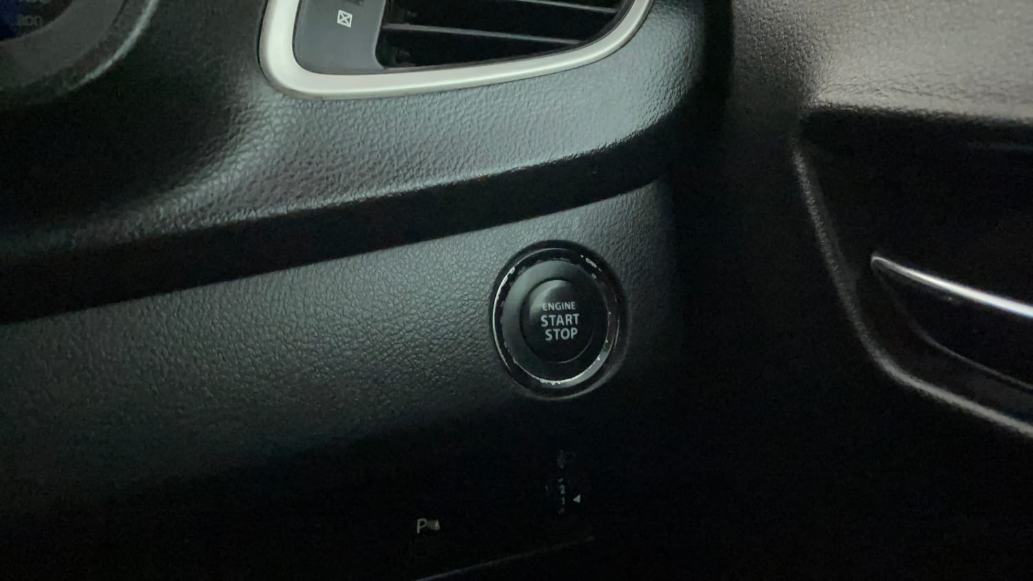 Used 2017 Maruti Suzuki Baleno Zeta 1.2 AT Petrol Automatic top_features Keyless start