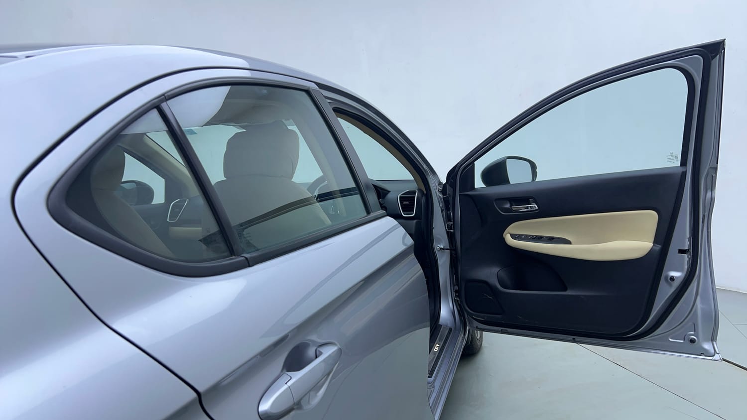 Used 2024 Honda City V Petrol CVT Petrol Automatic interior RIGHT FRONT DOOR OPEN VIEW