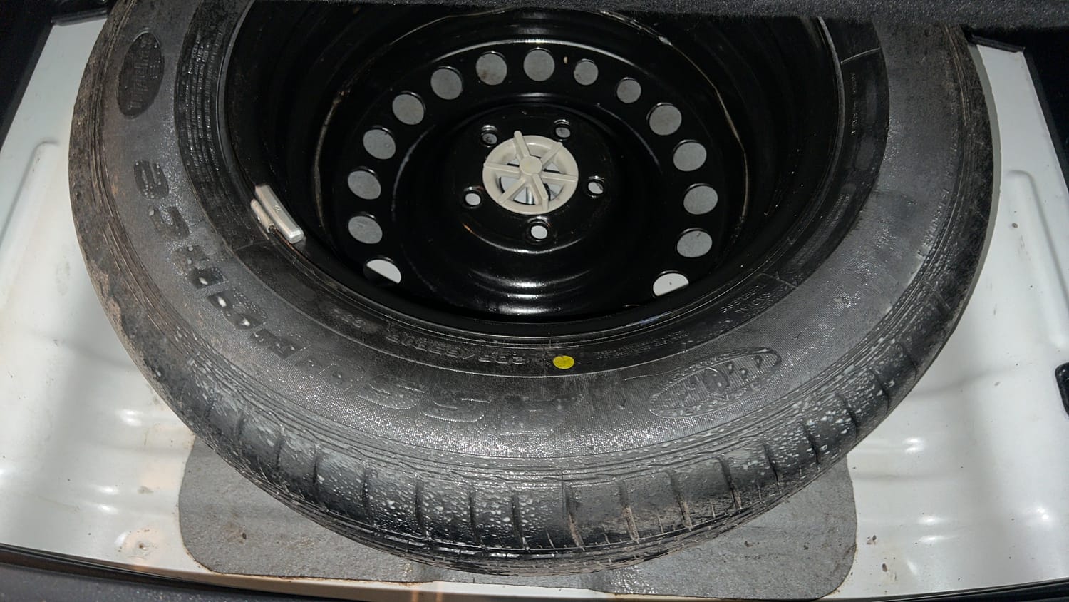 Used 2020 Kia Seltos HTK Plus 1.5 Petrol Manual tyres SPARE TYRE VIEW