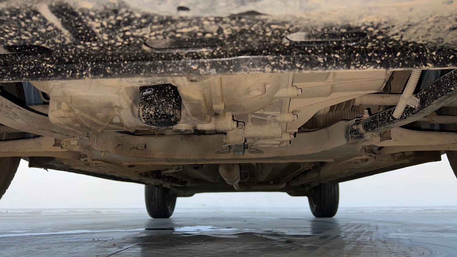 Used 2021 Renault Kiger RXT AMT Petrol Automatic extra FRONT LEFT UNDERBODY VIEW