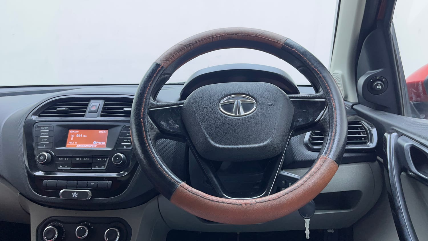 Used 2018 Tata Tiago Revotron XT Petrol Manual interior STEERING VIEW