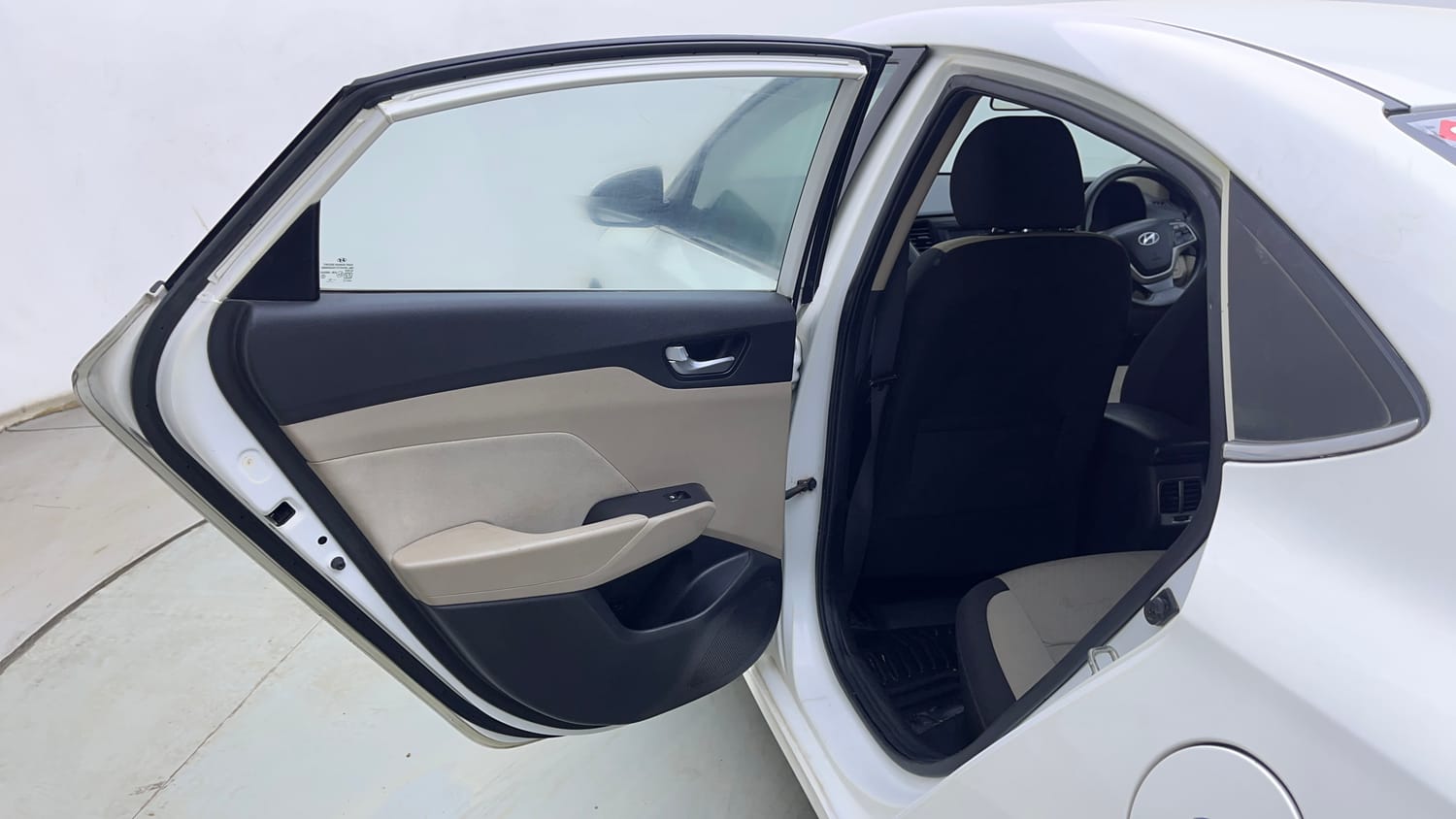 Used 2019 Hyundai Verna EX 1.4 VTVT Petrol Manual interior LEFT REAR DOOR OPEN VIEW
