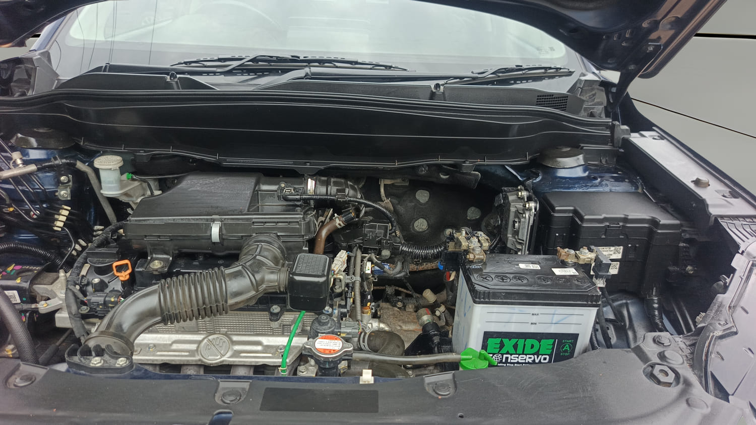 Used 2022 Maruti Suzuki Grand Vitara Alpha Smart Hybrid AT Petrol Automatic engine ENGINE LEFT SIDE HINGE & APRON VIEW