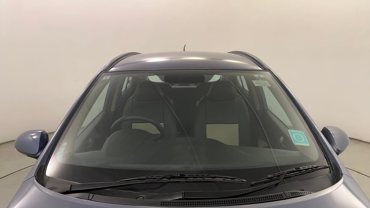 Used 2014 Hyundai Grand i10 Sportz 1.1 CRDi Diesel Manual exterior FRONT WINDSHIELD VIEW