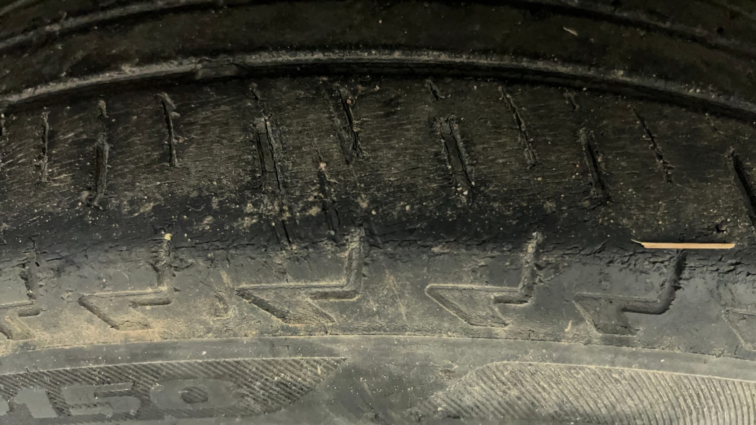 Used 2018 Honda WR-V S MT Petrol Petrol Manual tyres LEFT FRONT TYRE TREAD VIEW