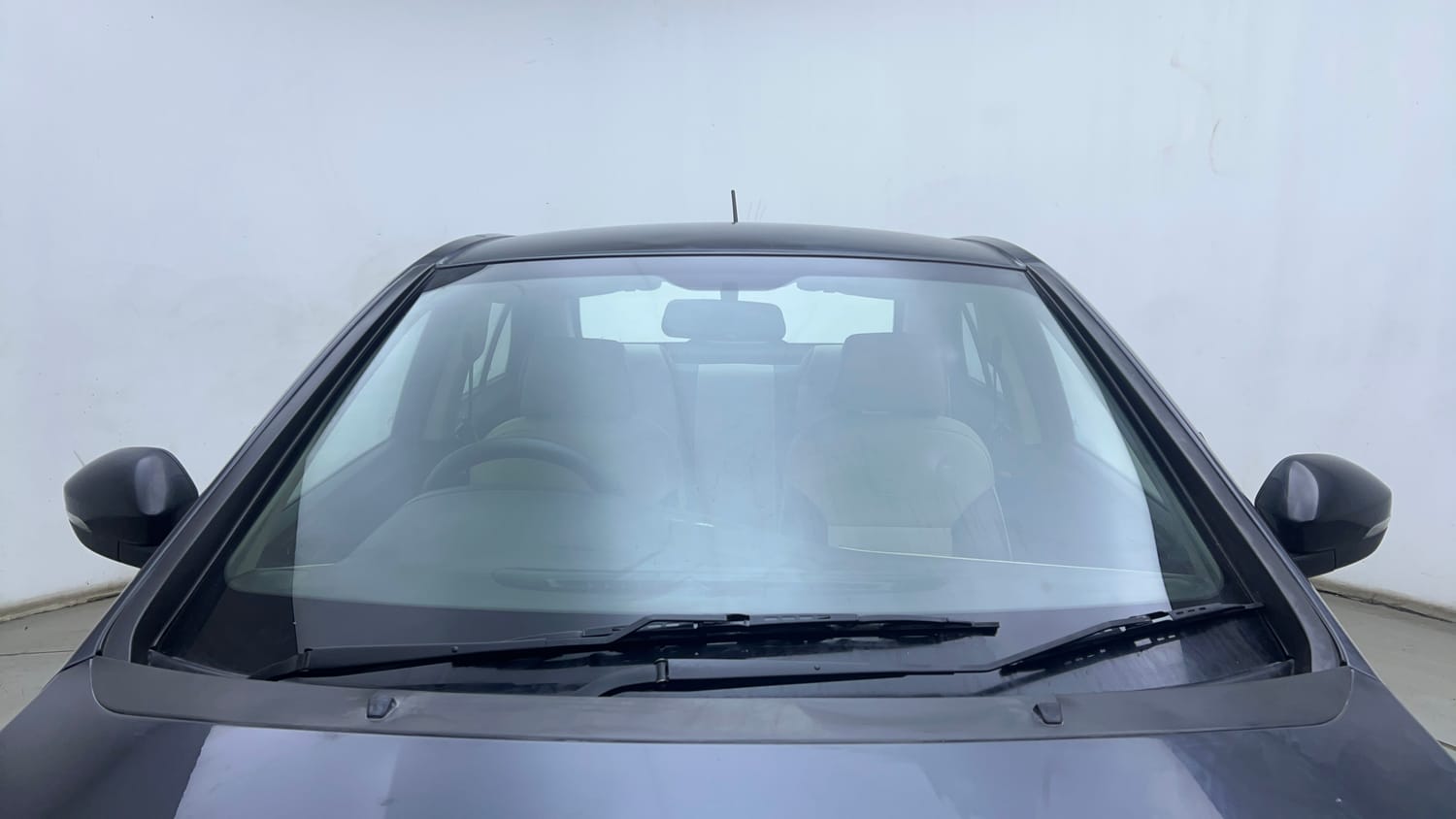 Used 2016 Tata Zest XMS Petrol Petrol Manual exterior FRONT WINDSHIELD VIEW
