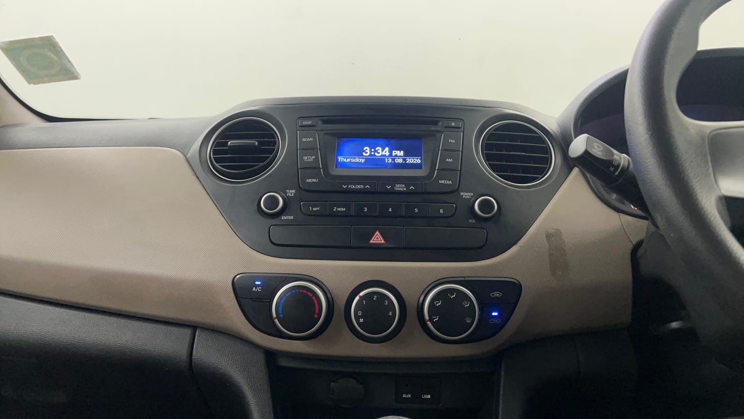 Used 2014 Hyundai Grand i10 Sportz 1.1 CRDi Diesel Manual interior MUSIC SYSTEM & AC CONTROL VIEW