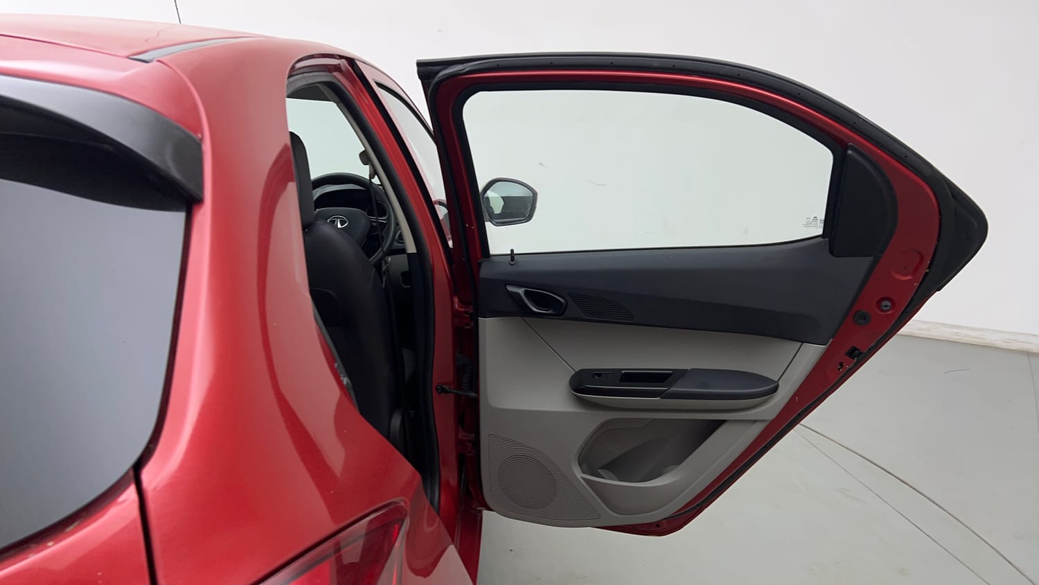 Used 2019 Tata Tiago Revotron XZ w/o Alloy Petrol Manual interior RIGHT REAR DOOR OPEN VIEW