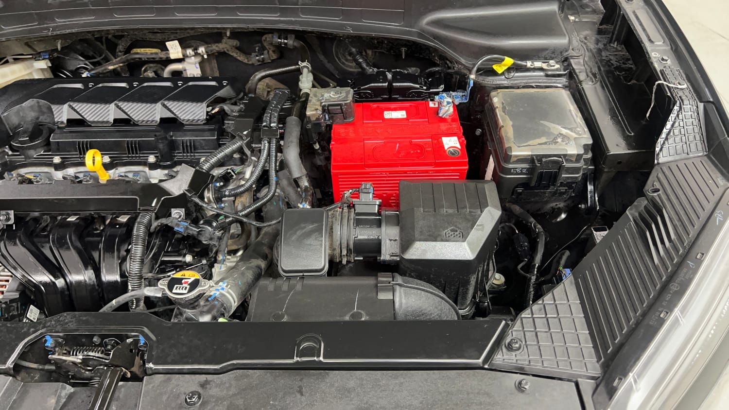 Used 2022 Hyundai Creta SX 1.5 Petrol Executive Petrol Manual engine ENGINE LEFT SIDE VIEW