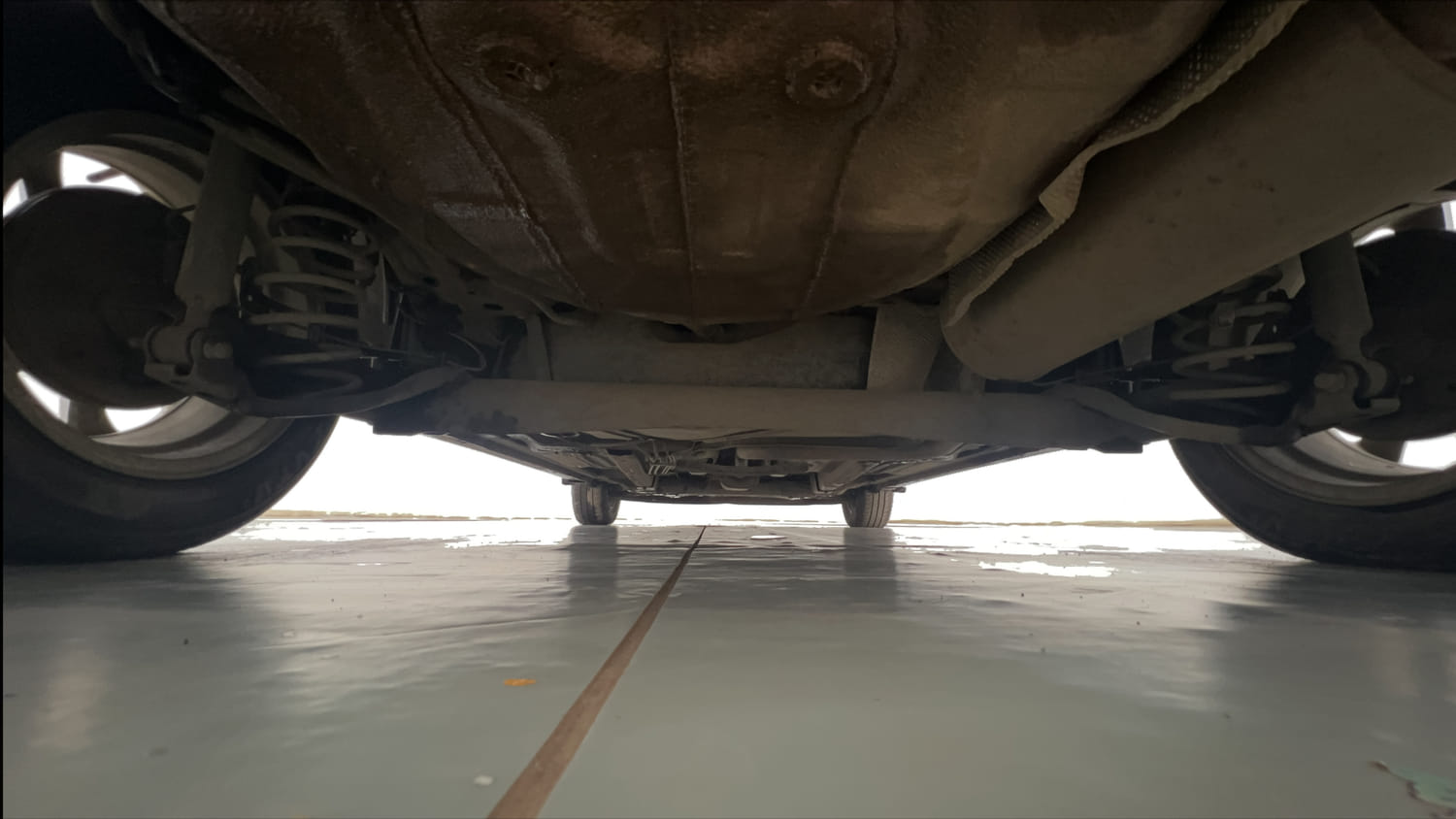 Used 2020 Ford Figo Titanium 1.2 Ti-VCT MT Petrol Manual extra REAR UNDERBODY VIEW (TAKEN FROM REAR)