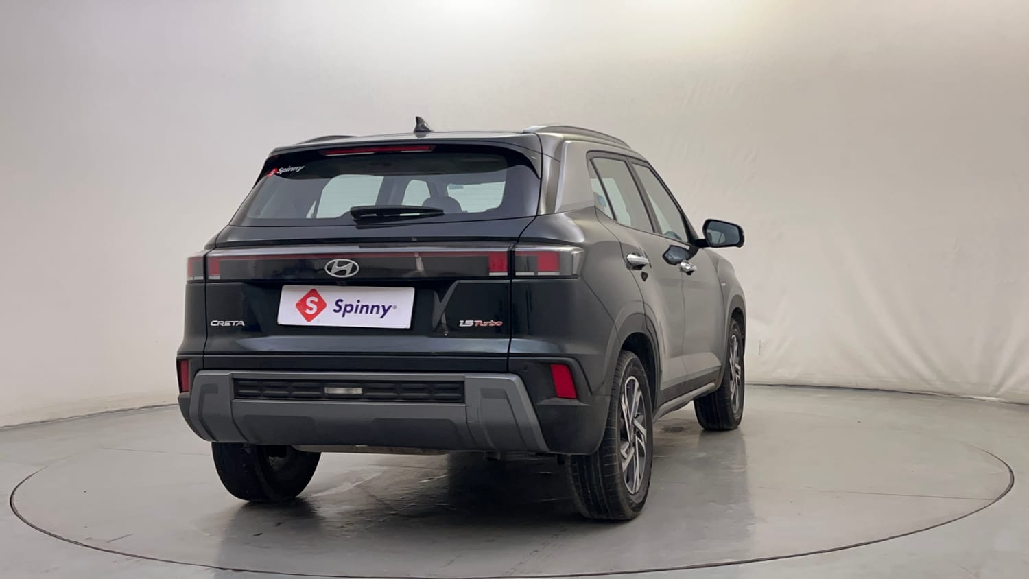 Used 2024 Hyundai Creta 1.5 Turbo Petrol DCT SX(O) Petrol Automatic exterior RIGHT REAR CORNER VIEW