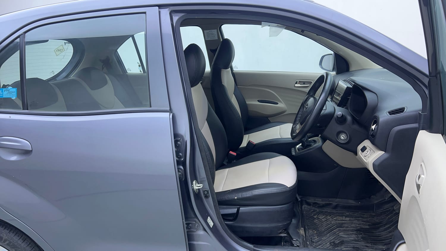 Used 2019 Hyundai Santro Sportz CNG Cng Manual interior RIGHT SIDE FRONT DOOR CABIN VIEW