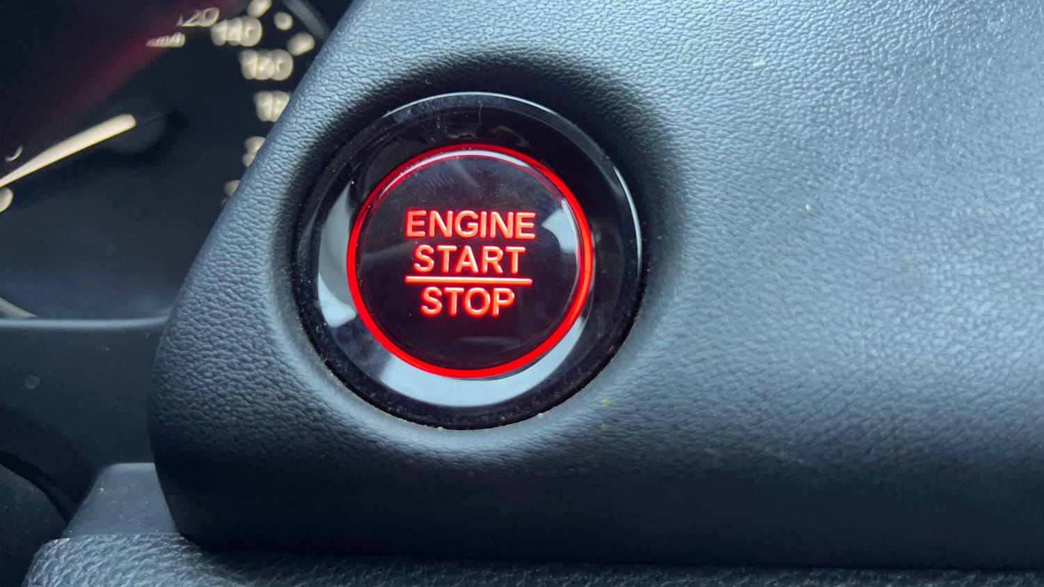 Used 2024 Honda City V Petrol CVT Petrol Automatic top_features Keyless start
