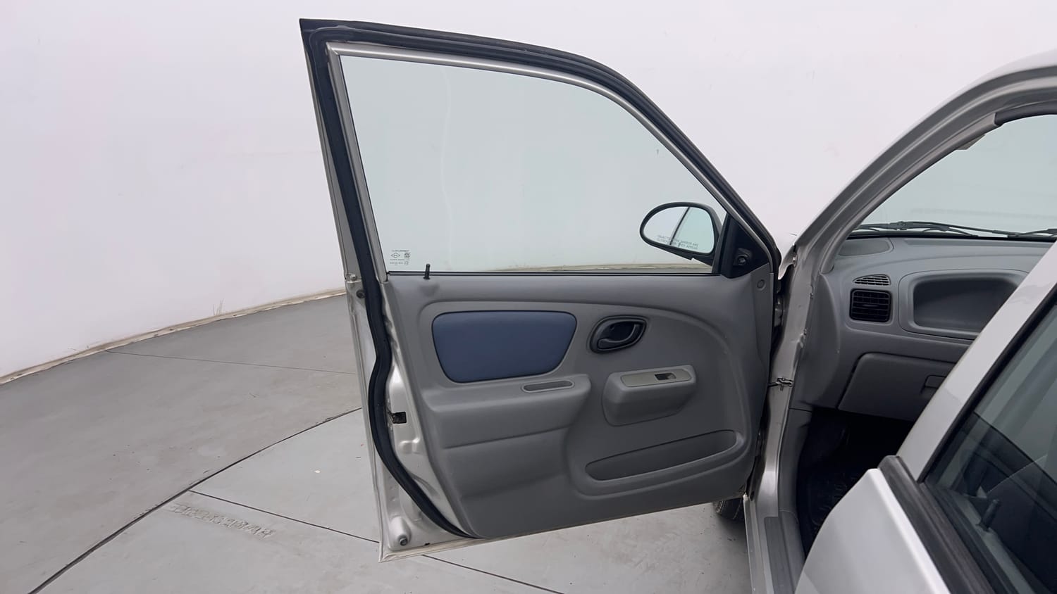 Used 2012 Maruti Suzuki Alto K10 VXi Petrol Manual interior LEFT FRONT DOOR OPEN VIEW