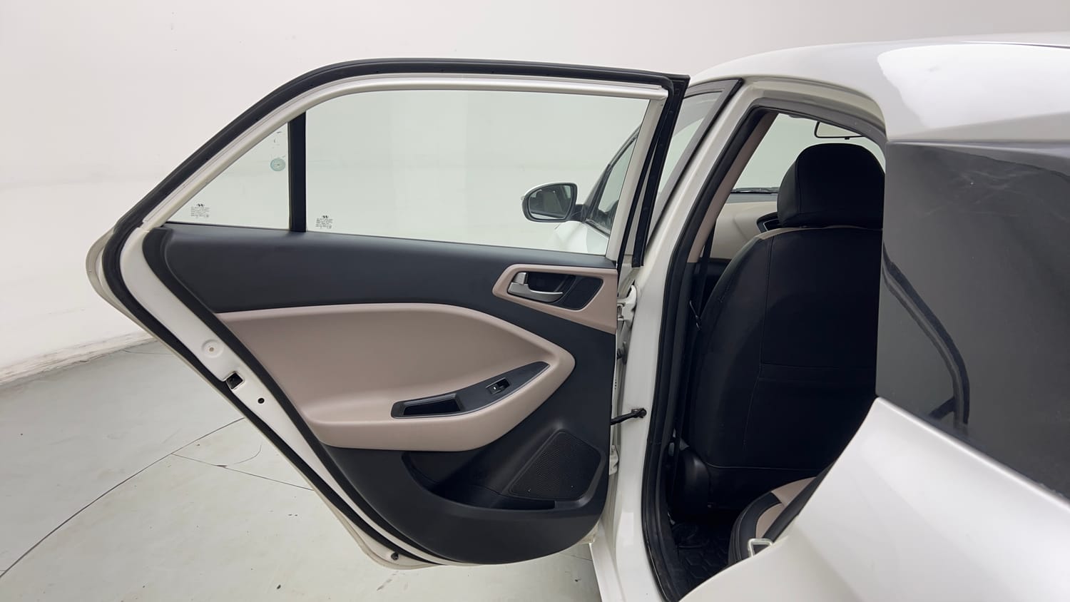 Used 2018 Hyundai Elite i20 Asta 1.2 AT Petrol Automatic interior LEFT REAR DOOR OPEN VIEW