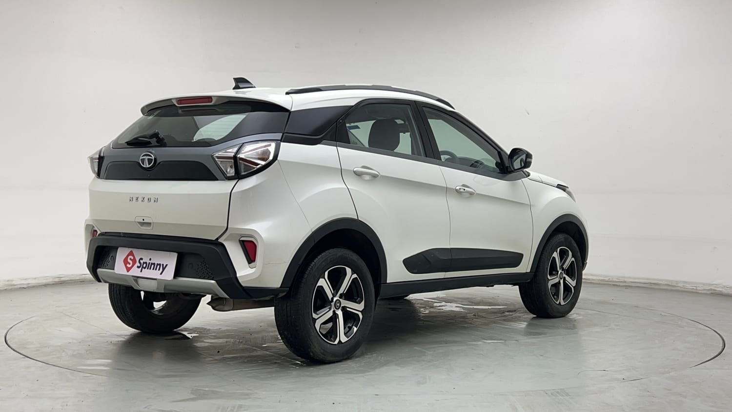 Used 2022 Tata Nexon XZ Plus Petrol Manual exterior RIGHT REAR CORNER VIEW