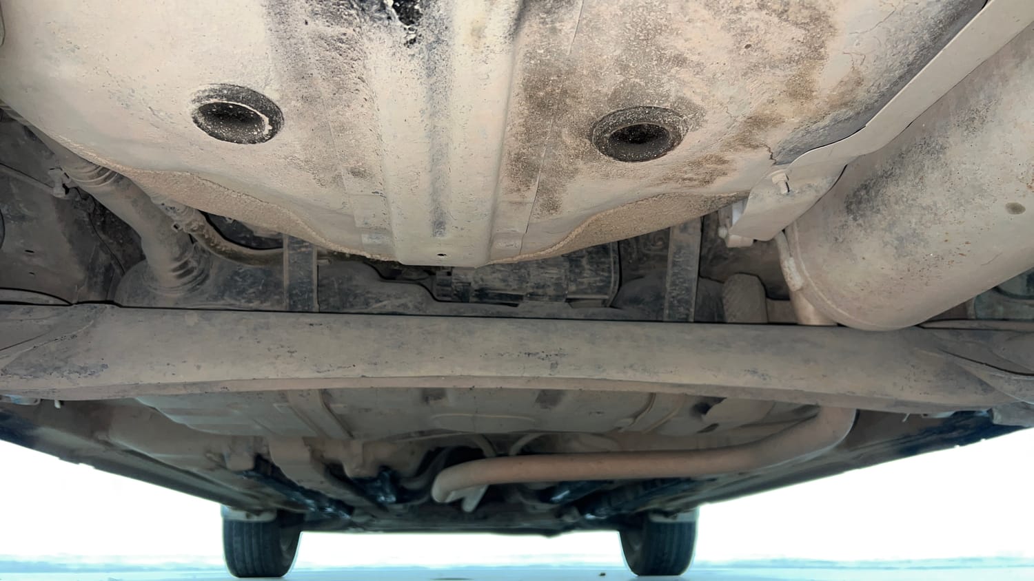 Used 2018 Hyundai Elite i20 Asta 1.2 AT Petrol Automatic extra REAR UNDERBODY VIEW (TAKEN FROM REAR)