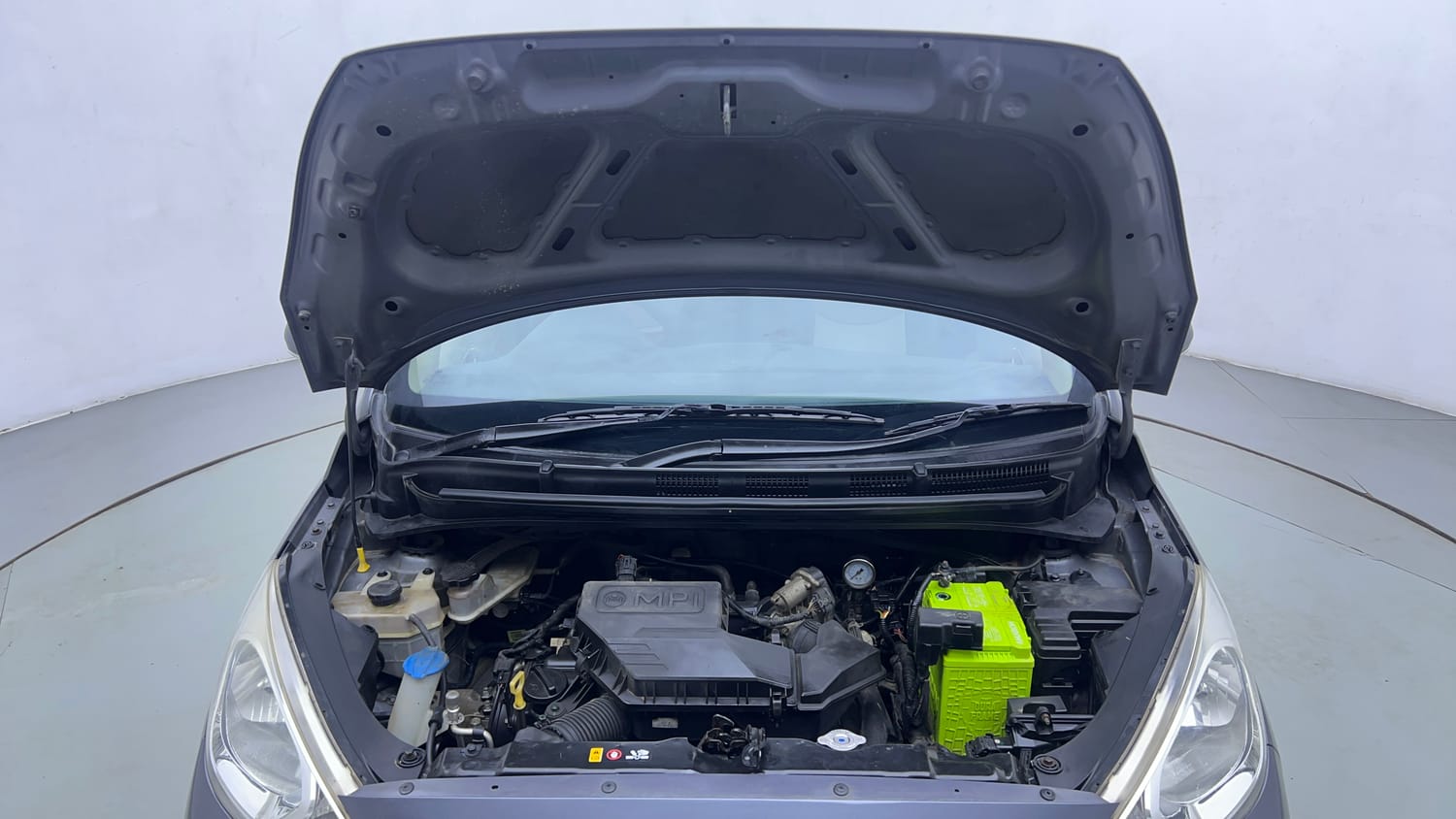 Used 2019 Hyundai Santro Sportz CNG Cng Manual engine ENGINE & BONNET OPEN FRONT VIEW