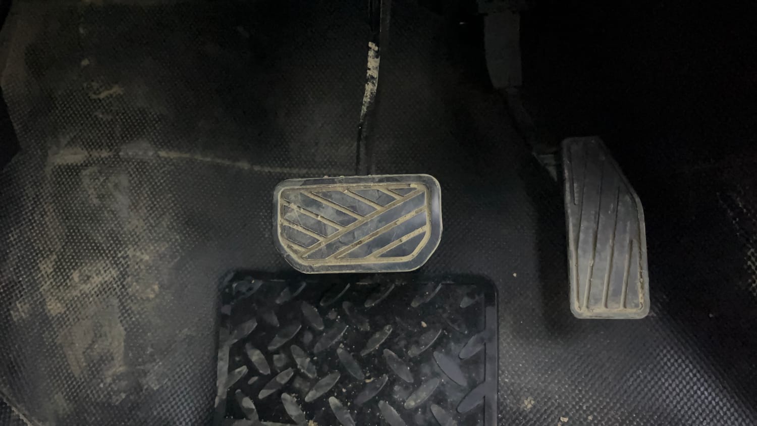 Used 2023 Maruti Suzuki Swift ZXi Plus AMT Petrol Automatic interior PEDALS VIEW