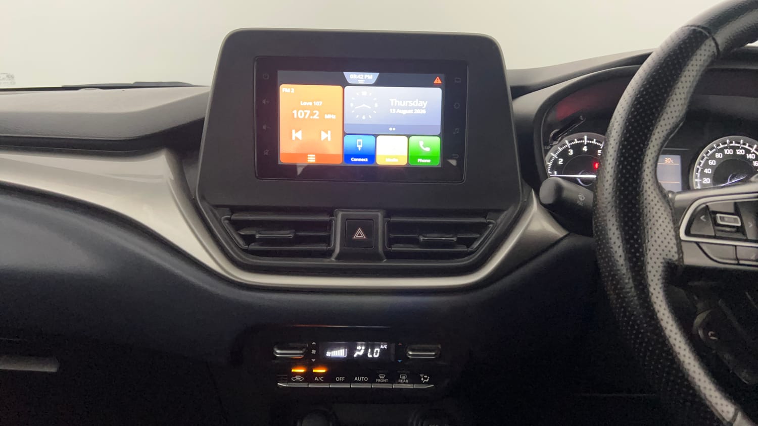Used 2023 Maruti Suzuki Baleno Delta MT Petrol Manual interior MUSIC SYSTEM & AC CONTROL VIEW
