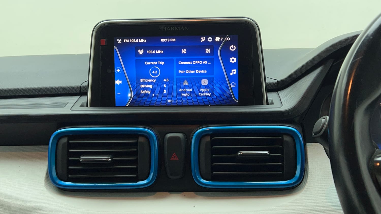 Used 2022 Tata Punch Creative AMT Petrol Automatic top_features Touch screen infotainment system