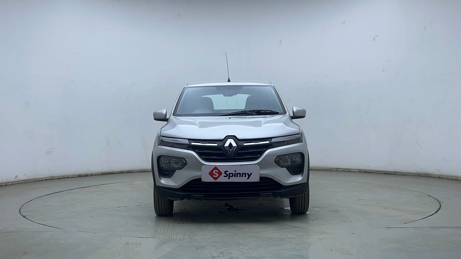 Used 2020 Renault Kwid 1.0 RXT AMT Opt Petrol Automatic exterior FRONT VIEW