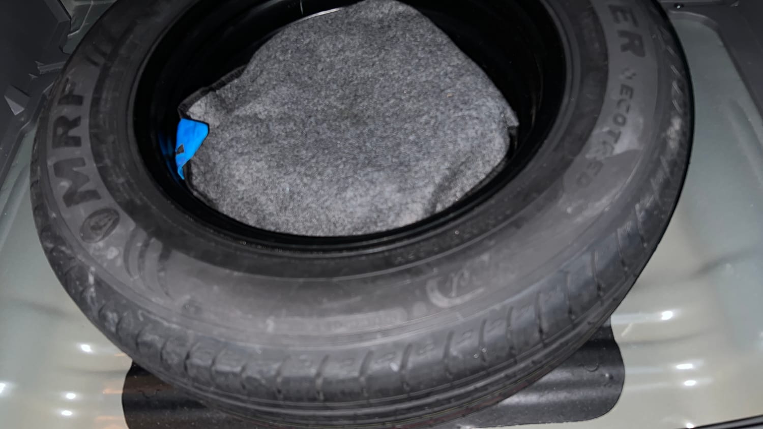 Used 2024 Hyundai Creta 1.5 Turbo Petrol DCT SX(O) Petrol Automatic tyres SPARE TYRE VIEW