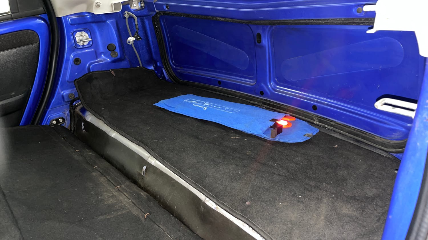 Used 2014 Tata Nano LX Petrol Manual interior DICKY INSIDE VIEW