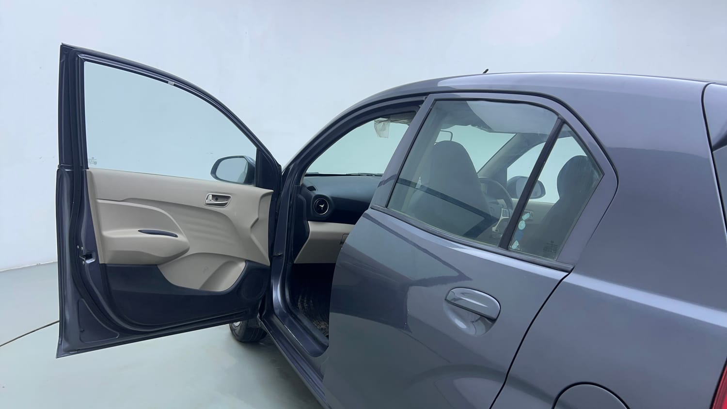 Used 2019 Hyundai Santro Sportz CNG Cng Manual interior LEFT FRONT DOOR OPEN VIEW