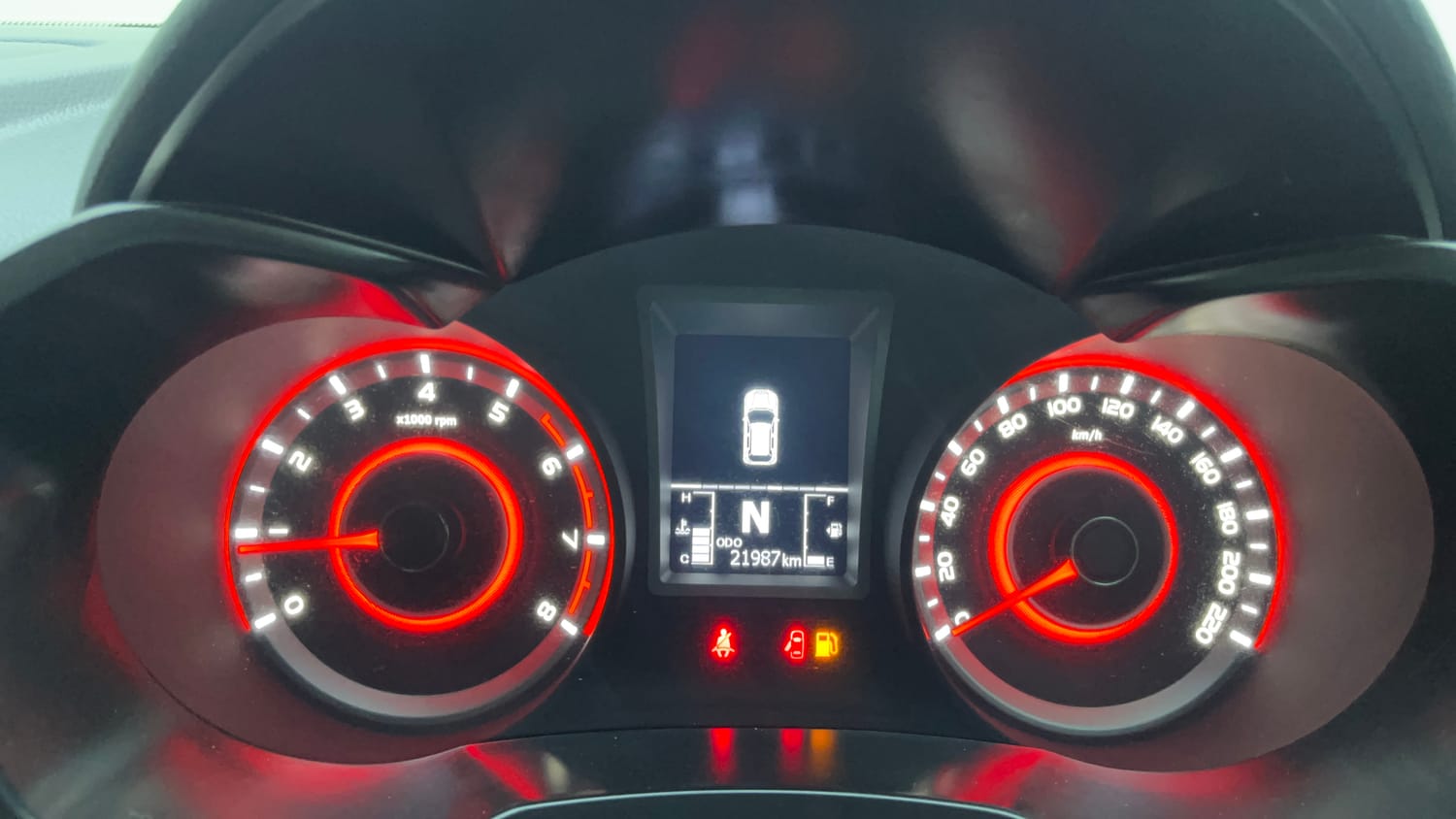Used 2022 Mahindra XUV 300 W8 (O) 1.2 Petrol Petrol Manual interior CLUSTERMETER VIEW