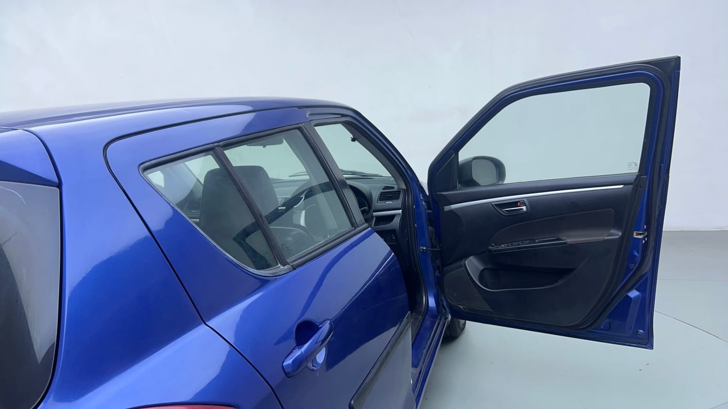 Used 2012 Maruti Suzuki Swift VXi Petrol Manual interior RIGHT FRONT DOOR OPEN VIEW