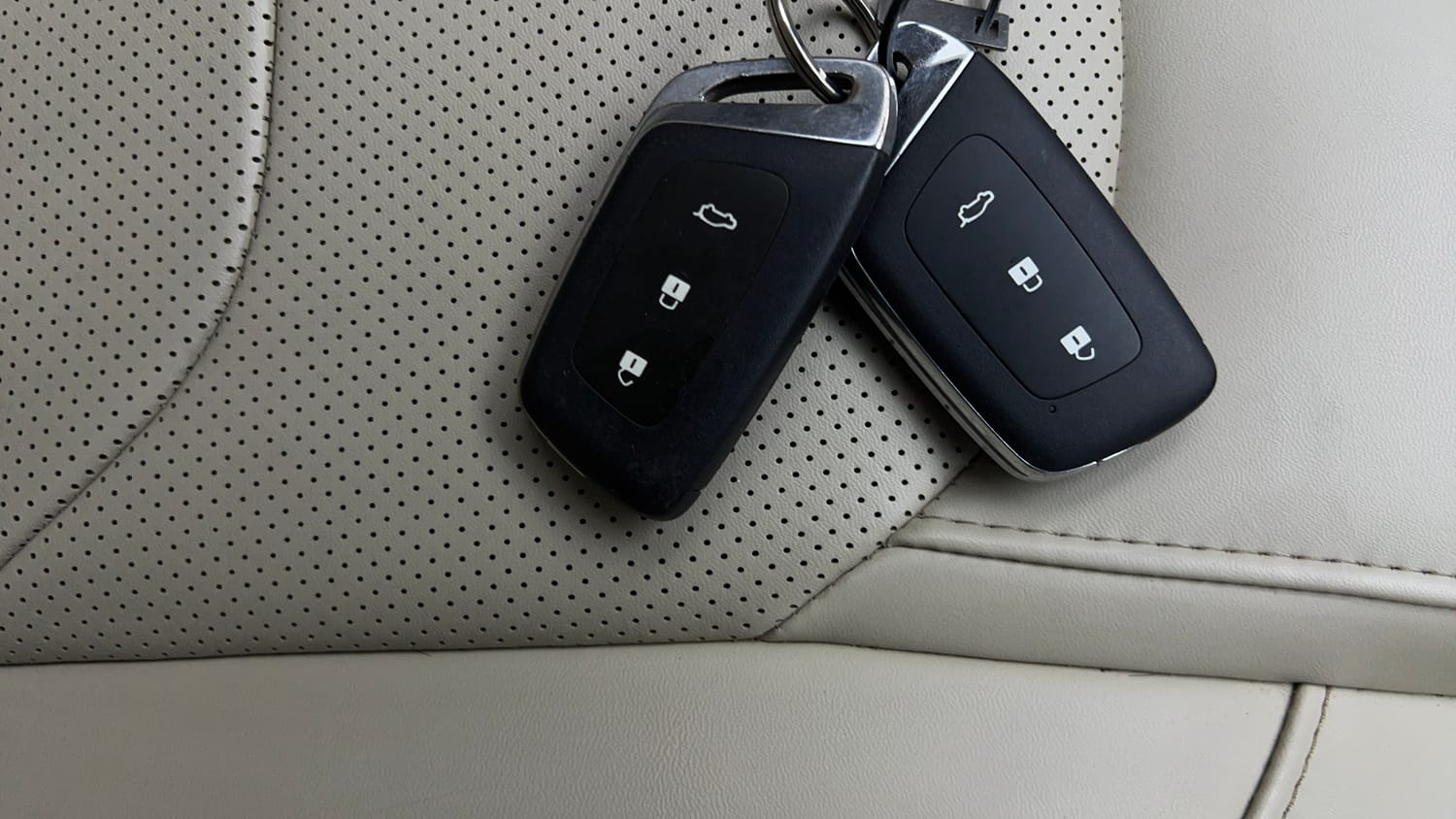 Used 2022 MG Motors Hector Sharp 1.5 Petrol CVT Petrol Automatic extra CAR KEY VIEW
