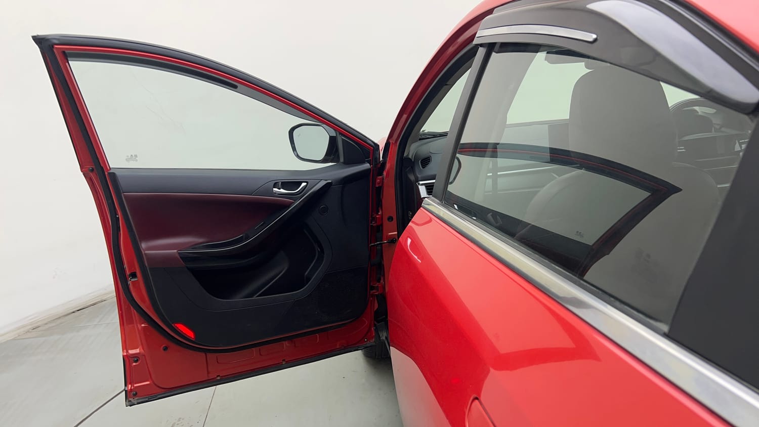 Used 2024 Tata Curvv Accomplished Plus A 1.5 Kryojet Diesel 6MT Diesel Manual interior LEFT FRONT DOOR OPEN VIEW