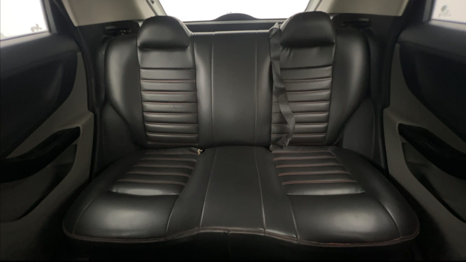 Used 2019 Tata Nexon XM Petrol Manual interior REAR SEAT CONDITION VIEW