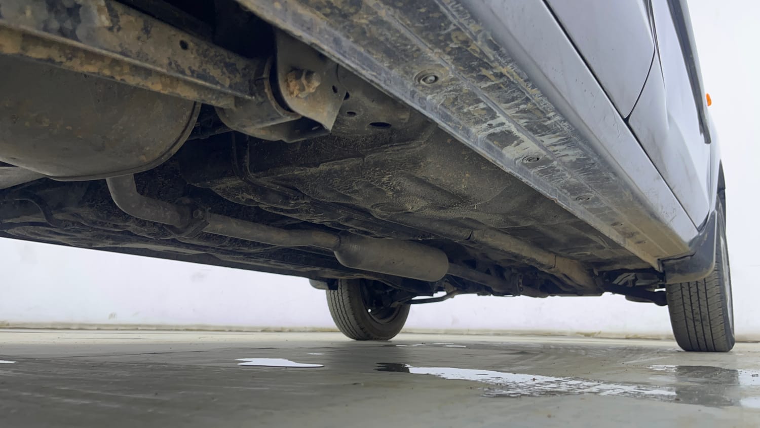 Used 2015 Maruti Suzuki Alto K10 LXi Petrol Manual extra REAR RIGHT UNDERBODY VIEW
