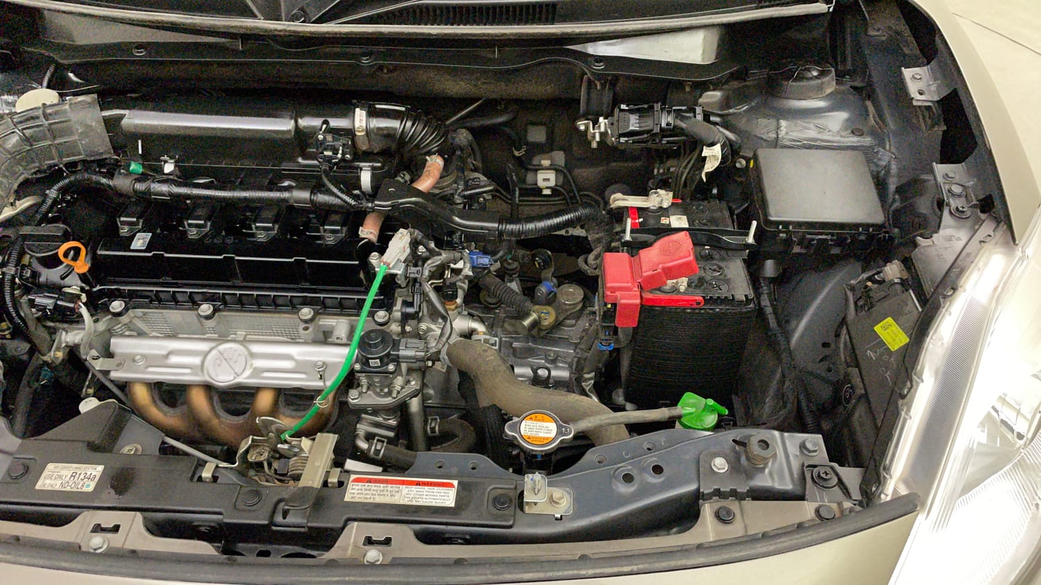Used 2023 Maruti Suzuki Swift VXi Petrol Manual engine ENGINE LEFT SIDE VIEW