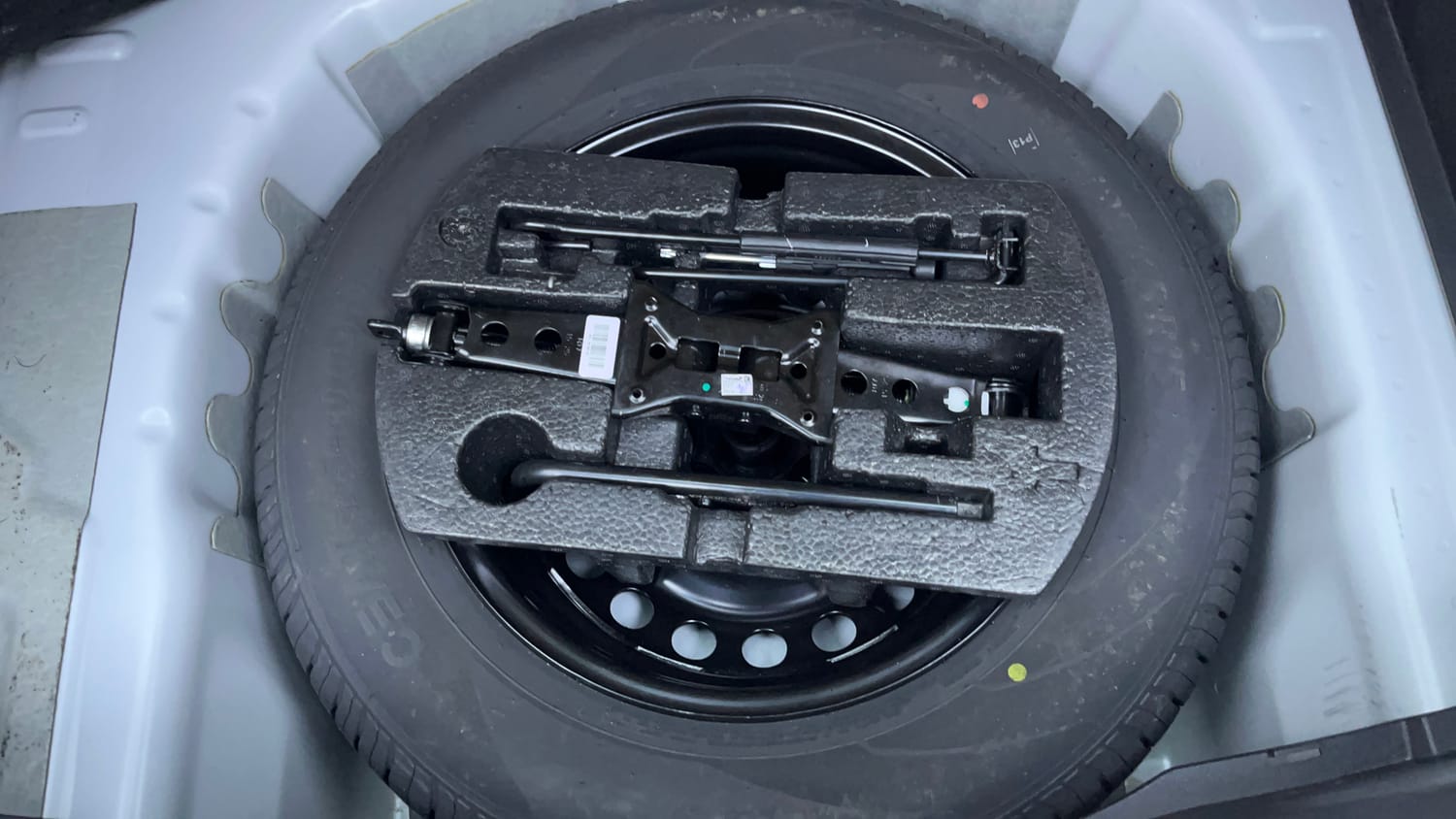 Used 2025 Skoda Kylaq Classic Petrol Manual tyres SPARE TYRE VIEW