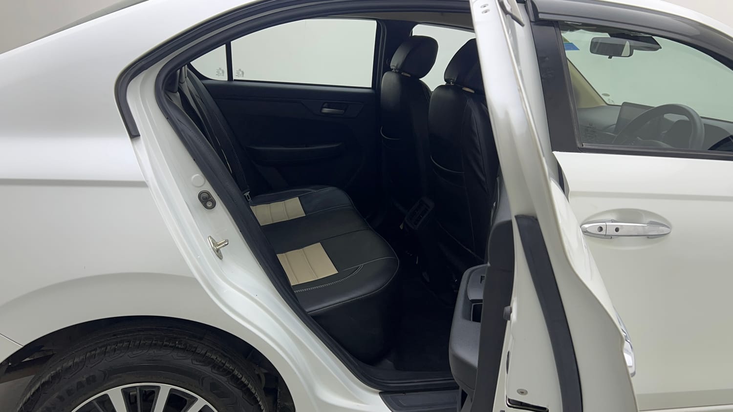 Used 2025 Honda Amaze ZX 1.2 Petrol CVT Petrol Automatic interior RIGHT SIDE REAR DOOR CABIN VIEW