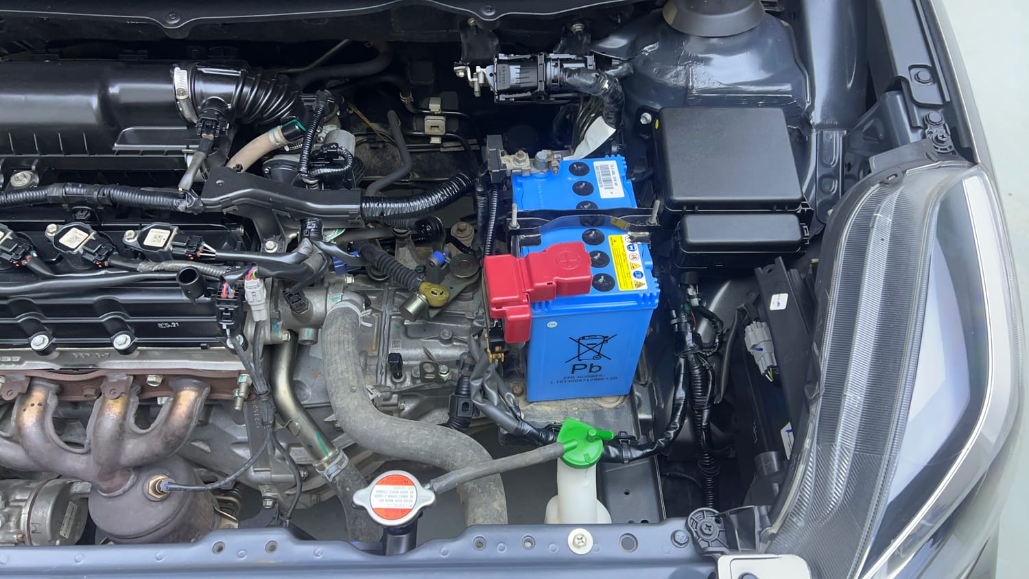 Used 2021 Maruti Suzuki Baleno Zeta Petrol Manual engine ENGINE LEFT SIDE VIEW