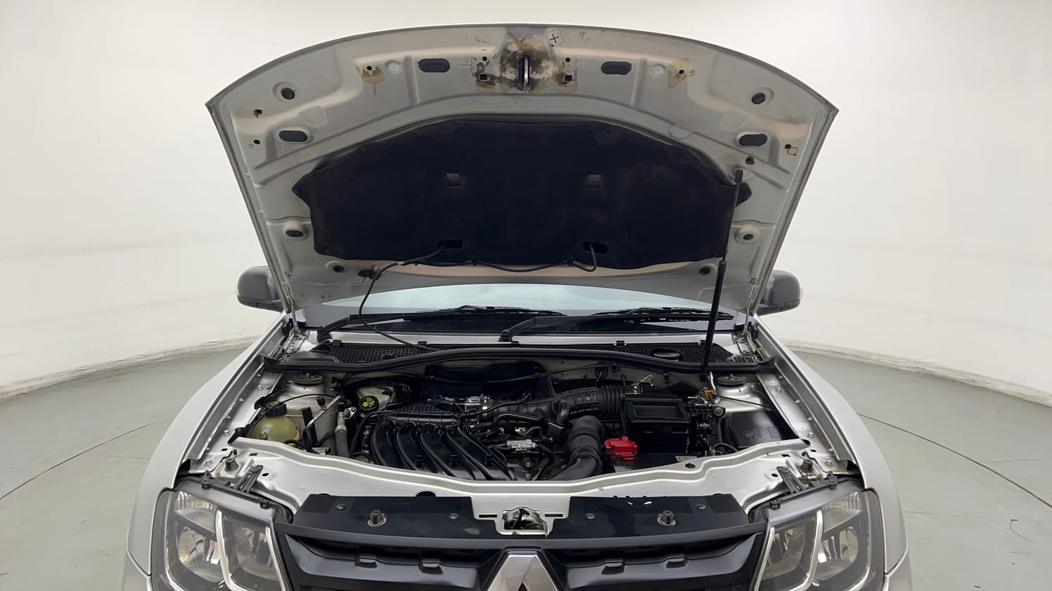 Used 2018 Renault Duster RXS CVT Petrol Automatic engine ENGINE & BONNET OPEN FRONT VIEW