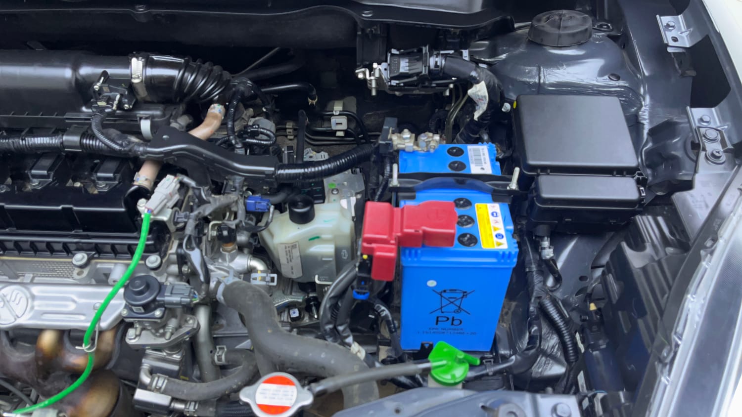 Used 2023 Maruti Suzuki Swift ZXi Plus AMT Petrol Automatic engine ENGINE LEFT SIDE VIEW