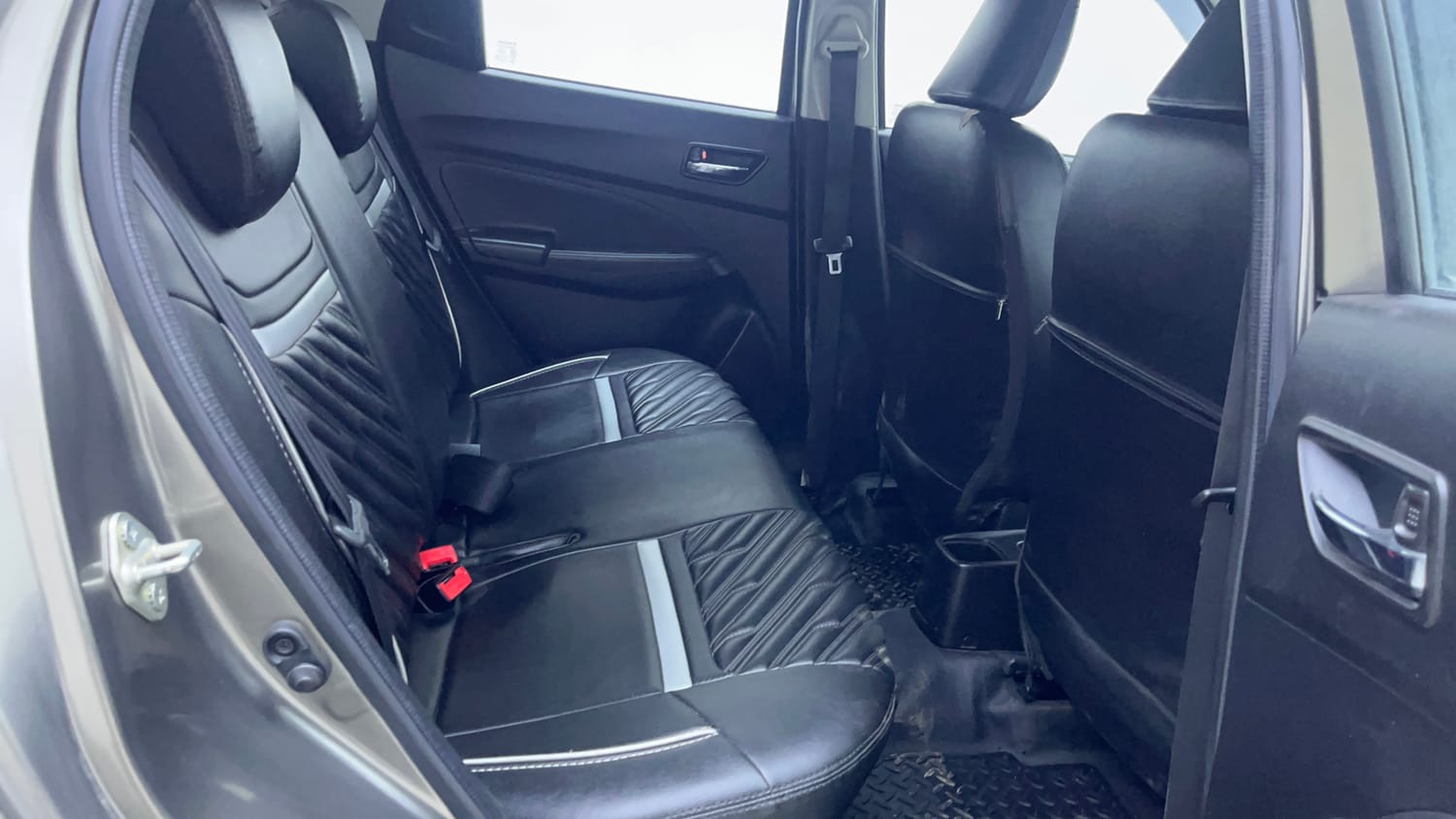Used 2023 Maruti Suzuki Swift ZXi Plus AMT Petrol Automatic interior RIGHT SIDE REAR DOOR CABIN VIEW