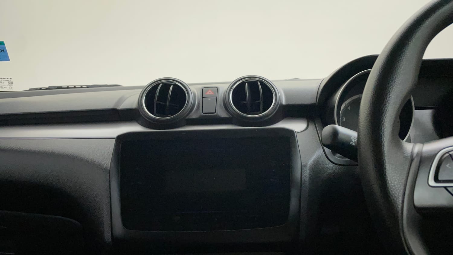 Used 2023 Maruti Suzuki Swift VXi Petrol Manual top_features Integrated (in-dash) music system