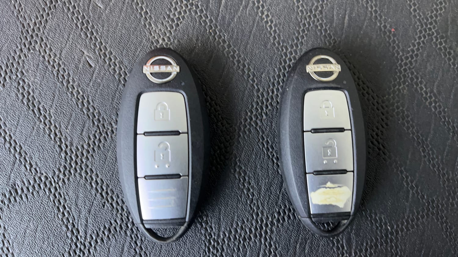 Used 2023 Nissan Magnite XV Premium Turbo Petrol Manual extra CAR KEY VIEW