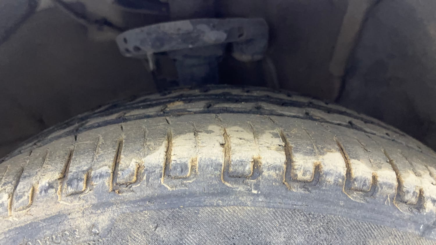Used 2019 Hyundai Verna EX 1.4 VTVT Petrol Manual tyres RIGHT FRONT TYRE TREAD VIEW