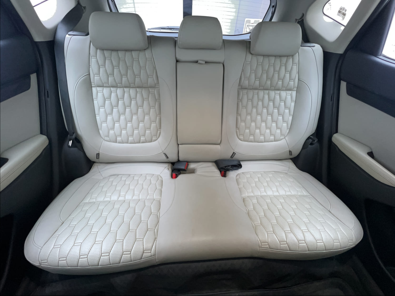 Used 2021 Kia Seltos HTX 1.5 Petrol Manual interior REAR SEAT CONDITION VIEW