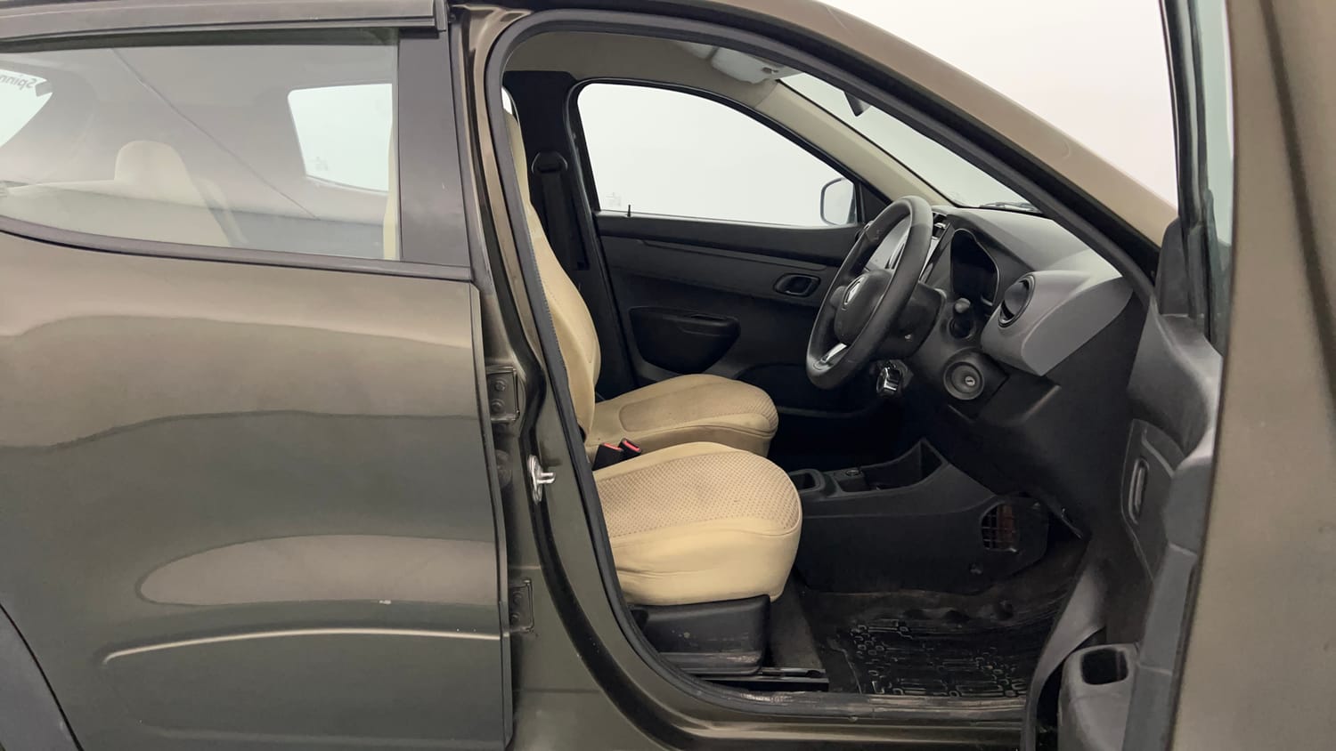 Used 2017 Renault Kwid 1.0 RXT AMT Opt Petrol Automatic interior RIGHT SIDE FRONT DOOR CABIN VIEW