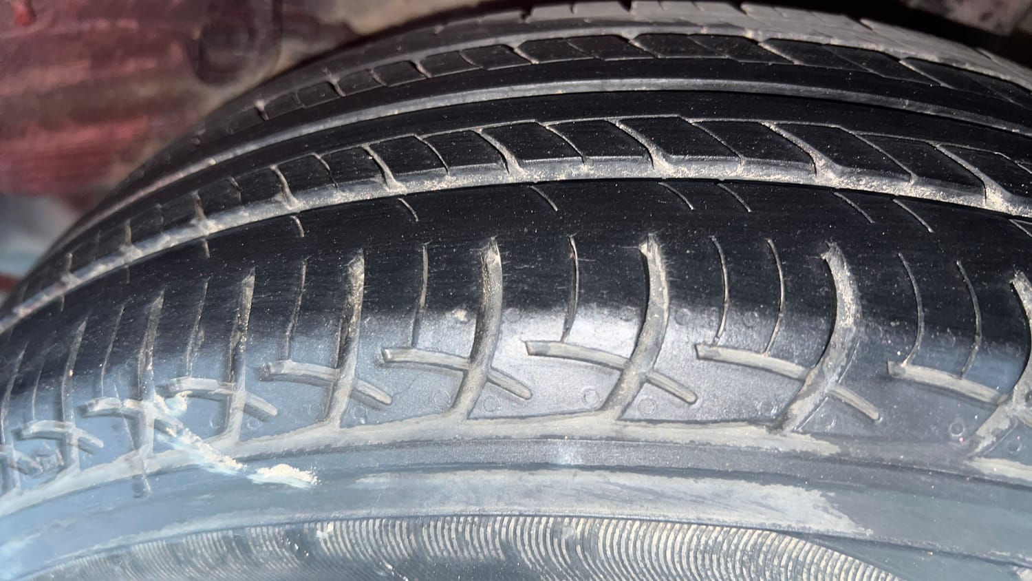 Used 2019 Tata Tiago Revotron XZ w/o Alloy Petrol Manual tyres LEFT REAR TYRE TREAD VIEW