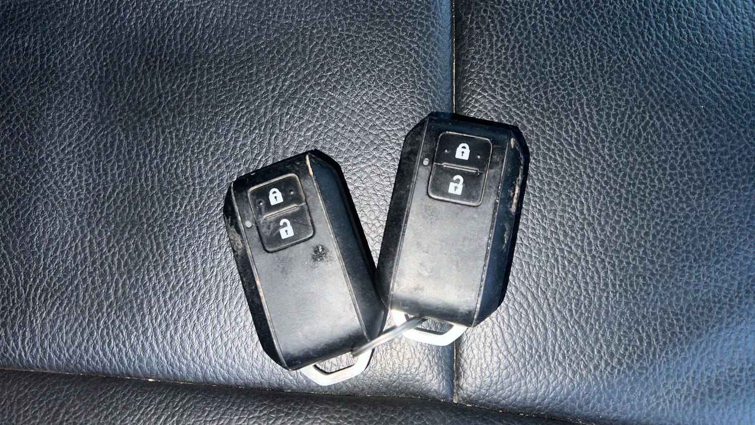 Used 2021 Maruti Suzuki Baleno Zeta Petrol Manual extra CAR KEY VIEW