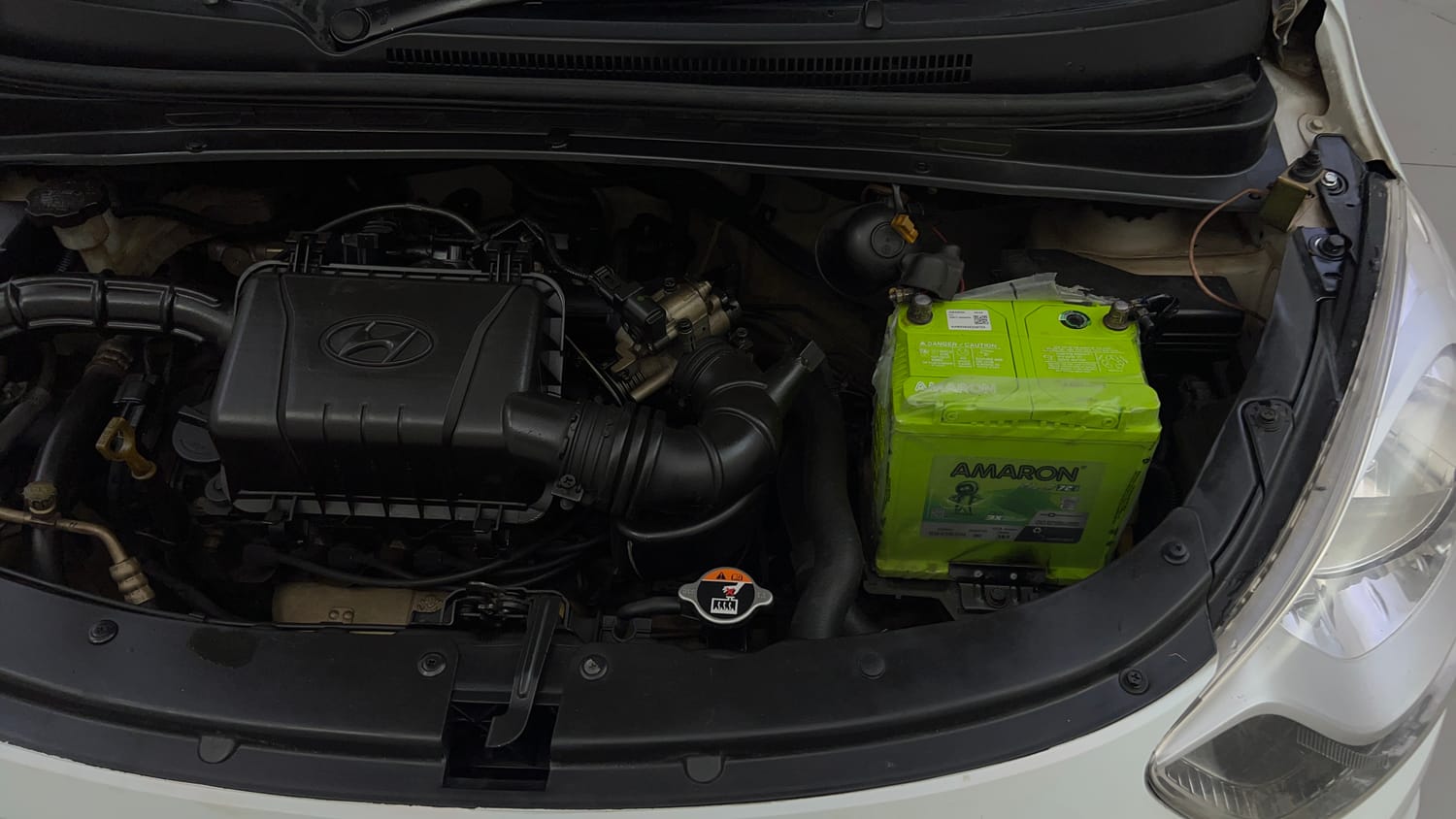 Used 2012 Hyundai i10 Magna 1.1 iRDE2 Petrol Manual engine ENGINE LEFT SIDE VIEW